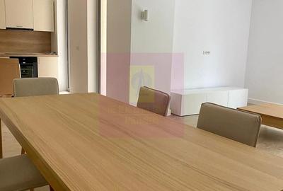 Apartament cu 4 camere decomandat în Armeneasca