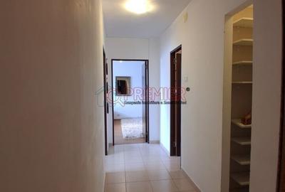 Apartament cu 2 camere decomandat în Tineretului