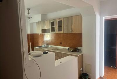 Apartament cu 2 camere decomandat în Exterior Vest