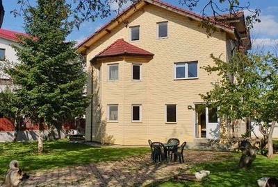 Casă individuală cu 5 camere cu Teren 560 Mp în Central - 1