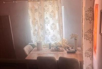 Casă cu 3 camere cu Teren 1000 Mp în Malu Mare