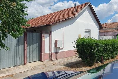Casă cu 2 camere cu Teren 731 Mp în Exterior Vest