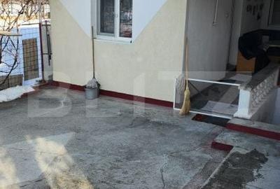 Casă cu 5 camere cu Teren 1000 Mp în Central