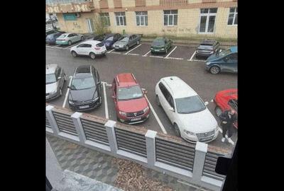 Spațiu comercial, de 250 mp, în Central - 3
