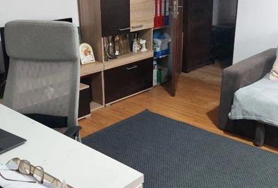 Apartament cu 2 camere nedecomandat în Central