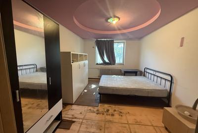 Garsonieră decomandată în Complex Studențesc