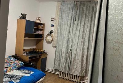 Apartament cu 4 camere decomandat în Nicolina - 2