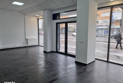Spațiu comercial, de 66 mp, în Republicii - 2