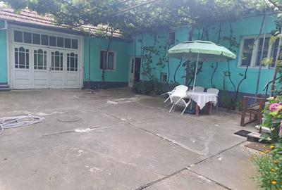 Casă cu 4 camere cu Teren 1277 Mp în Central - 4