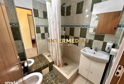 Apartament cu 3 camere semidecomandat în Cetate - 4