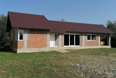 Casă cu 4 camere cu Teren 821 Mp în Tăuții-Măgherăuș - 2