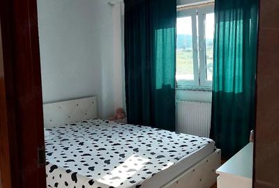 Apartament cu 2 camere semidecomandat în Central - 1