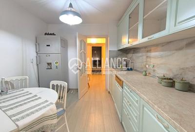 Apartament cu 3 camere decomandat, mobilat în Boema - 24