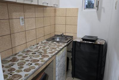 Garsonieră decomandată în Exterior Vest