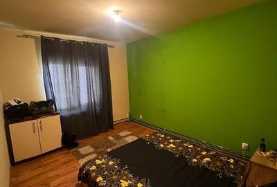 Apartament cu 3 camere în Vasile Aaron - 6