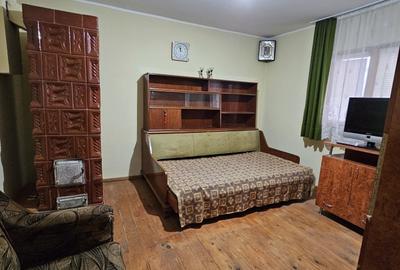 Casă cu 4 camere cu Teren 500 Mp în Central - 8