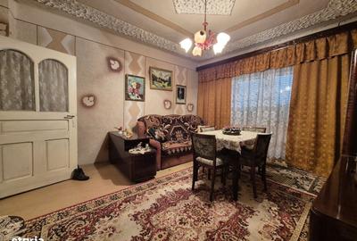 Casă cu 3 camere în Covăsinț