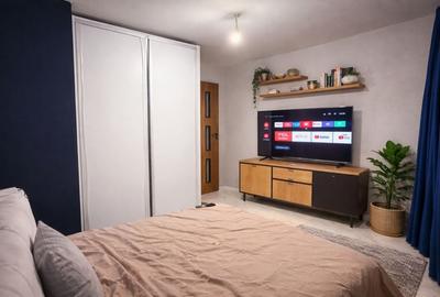 Apartament cu 2 camere decomandat în Exterior Vest