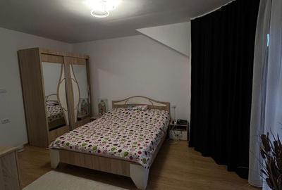 Casă cu 4 camere în Central - 1