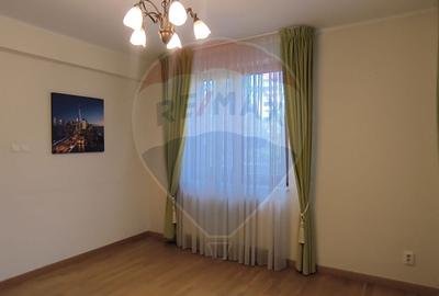 Casă cu 6 camere cu Teren 599 Mp în Bună Ziua - 16