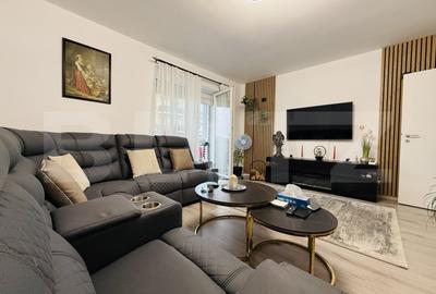 Apartament cu 2 camere decomandat, mobilat în Sânpetru