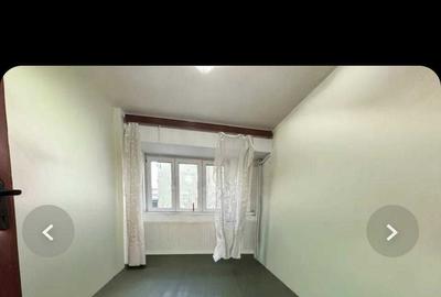 Apartament cu 4 camere decomandat în Pantelimon
