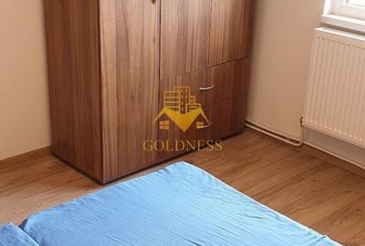 Apartament cu 3 camere în Plopilor