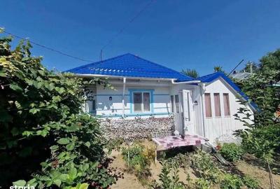 Casă cu 3 camere cu Teren 700 Mp în Central
