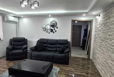 Apartament cu 3 camere în Central - 1