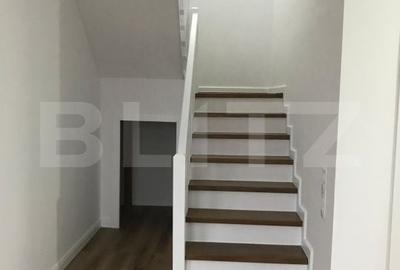 Casă cu 4 camere cu Teren 400 Mp în Valea - 1