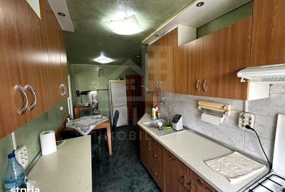 Apartament cu 2 camere decomandat în Triaj - 2