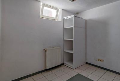 Casă individuală cu 11 camere cu Canalizare în Foișorul de Foc - 23