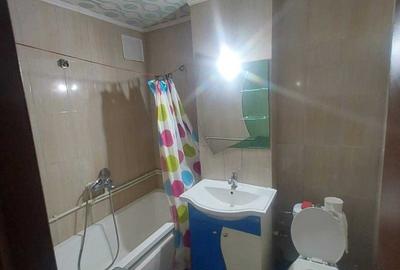 Garsonieră decomandată în Central