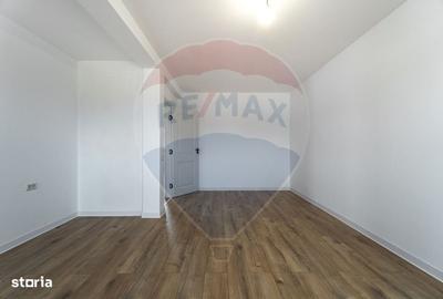 Casă cu 4 camere în Central - 8