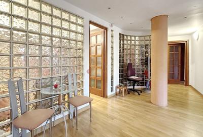 Apartament cu 4 camere decomandat, mobilat în Schei - 13