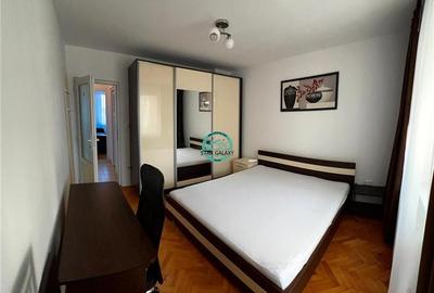 Apartament cu 4 camere decomandat, mobilat în 7 Noiembrie
