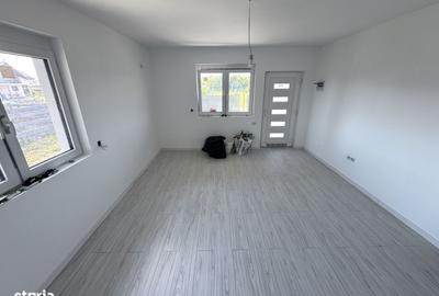 Casă cu 4 camere în Lunca Cetățuii - 7