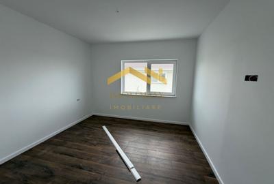 Duplex cu 4 camere cu Canalizare în Bucovăț (Remetea Mare) - 11
