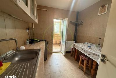 Apartament cu 2 camere decomandat, mobilat în Rovine