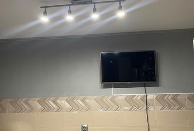 Apartament cu 3 camere decomandat în Între Lacuri - 1