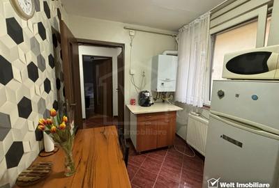Garsonieră decomandată, mobilată în Între Lacuri - 4