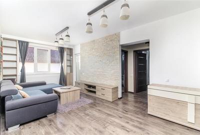 Apartament cu 3 camere semidecomandat, mobilat în Andrei Mureșanu