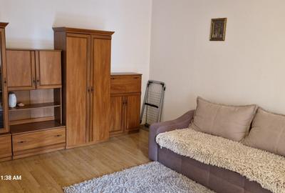 Apartament cu 2 camere decomandat, mobilat în Vitan Mall