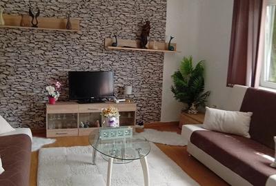 Casă cu 2 camere cu Teren 165 Mp în Central - 4