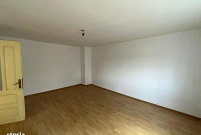 Casă cu 4 camere în Coțofenești - 2