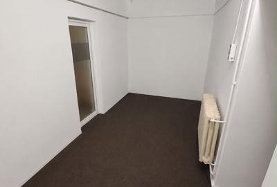 Spațiu comercial, de 35 mp, în Ultracentral - 2