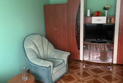 Apartament cu 3 camere decomandat în Berceni - 6