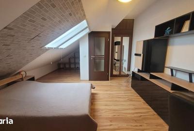 Apartament cu 3 camere în Central - 10