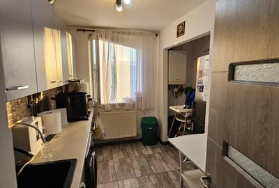 Apartament cu 3 camere decomandat în Trivale - 3