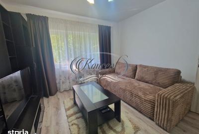 Apartament cu 3 camere decomandat în Plopilor